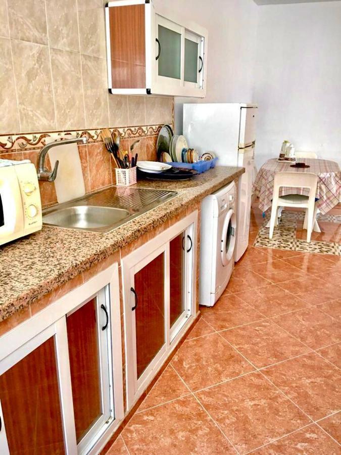 Blue Holiday Oued Laou Luaran gambar
