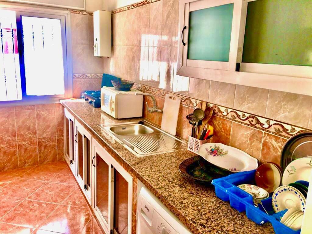 Blue Holiday Oued Laou Luaran gambar